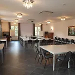 Hotel Logis - Restaurant La Sapiniere 3*