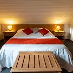Logis - Restaurant La Sapiniere Hotel