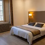 Logis - Restaurant La Sapiniere Hotel