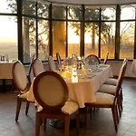 Logis - Restaurant La Sapiniere 3* Wisques