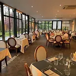 Logis - Restaurant La Sapiniere Hotel