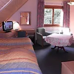 Logis - Restaurant La Sapiniere Hotel