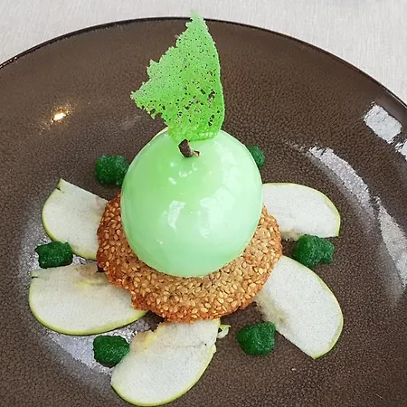 Logis - Restaurant La Sapiniere 3* Wisques