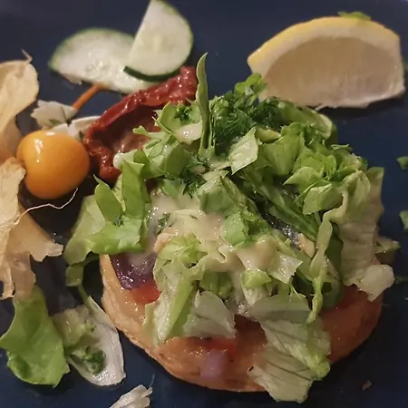 Logis - Restaurant La Sapiniere - Proche Saint Omer Wisques