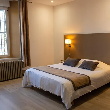 Logis - Restaurant La Sapiniere 3* Wisques