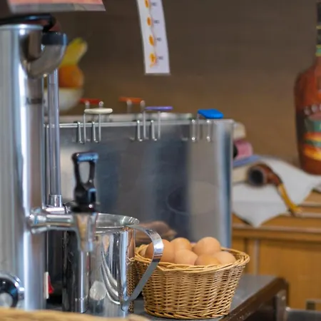 Ξενοδοχείο Logis - Restaurant La Sapiniere