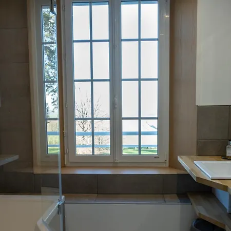 Logis - Restaurant La Sapiniere - Proche Saint Omer 3* Wisques