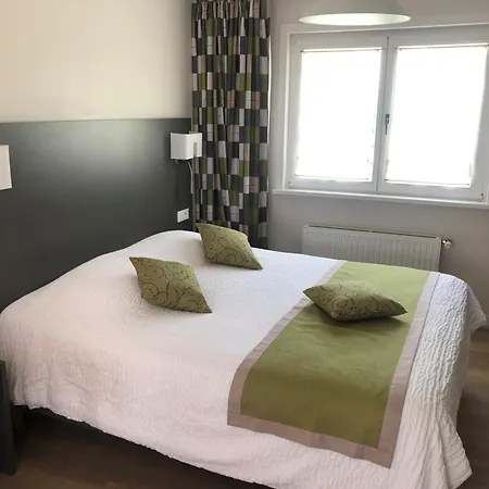 Logis - Restaurant La Sapiniere Wisques