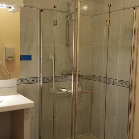 Hotel La Sapinière 3*