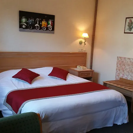 Logis - Restaurant La Sapiniere Wisques