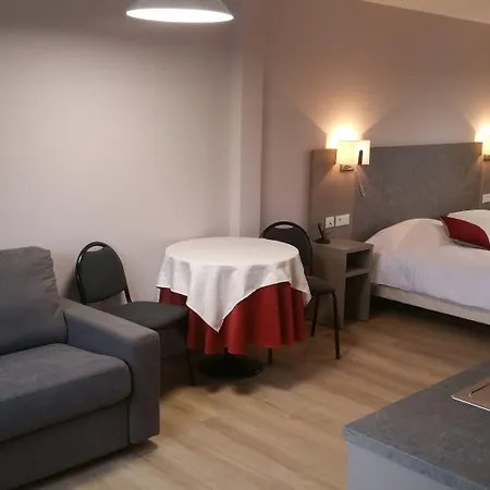 Logis - Restaurant La Sapiniere