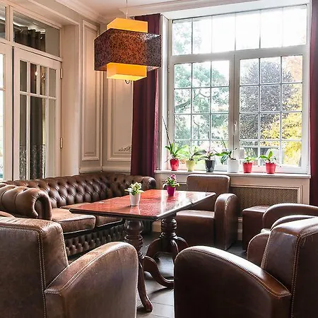 Hotel Logis - Restaurant La Sapiniere Wisques