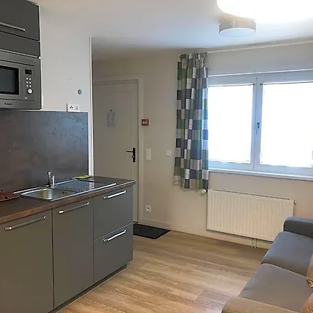 Logis - Restaurant La Sapiniere - Proche Saint Omer Otel 3*