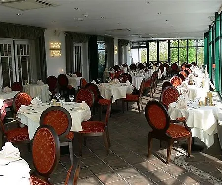 Logis - Restaurant La Sapiniere - Proche Saint Omer Hotel Wisques
