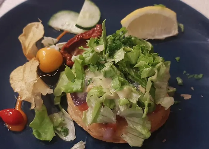 Logis - Restaurant La Sapinière Wisques