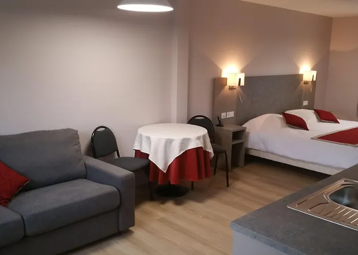 Logis - Restaurant La Sapinière