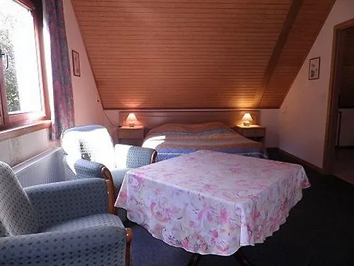 Hotel Logis - Restaurant La Sapinière